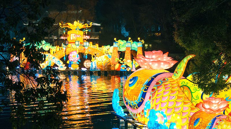 Why haven't Chinese lanterns been affected by the trade war